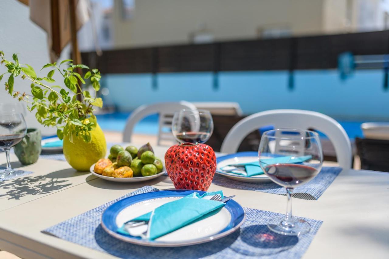 Villa Lela Serena By Ezoria Villas โปรทาราส ภายนอก รูปภาพ