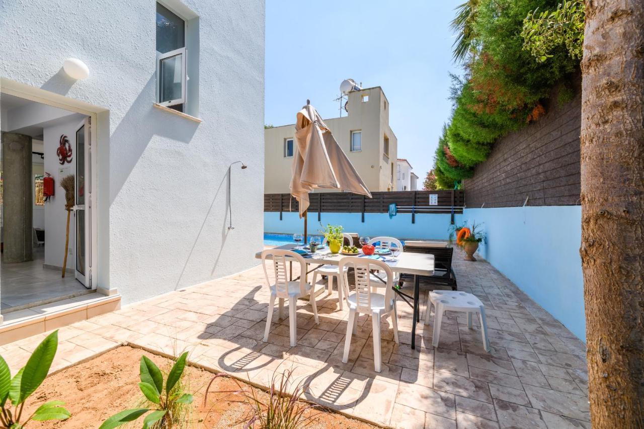 Villa Lela Serena By Ezoria Villas โปรทาราส ภายนอก รูปภาพ