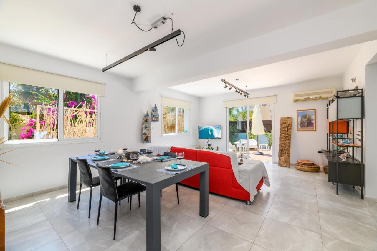 Villa Lela Serena By Ezoria Villas โปรทาราส ภายนอก รูปภาพ